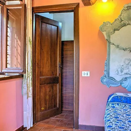 Villa Poggiente 15&2, Emma