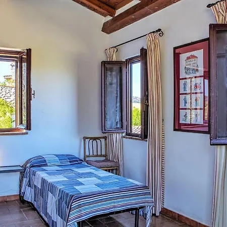 Villa Poggiente 15&2, Emma *